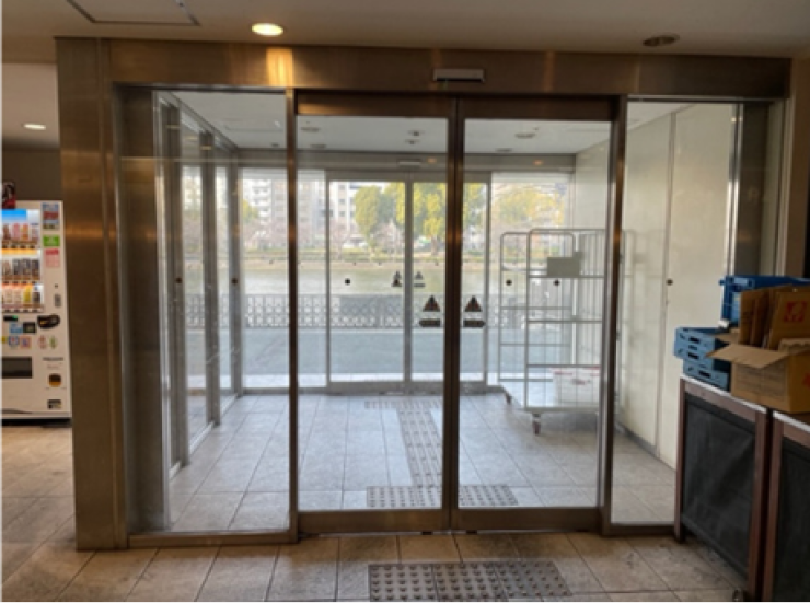 天満橋駅からの出口